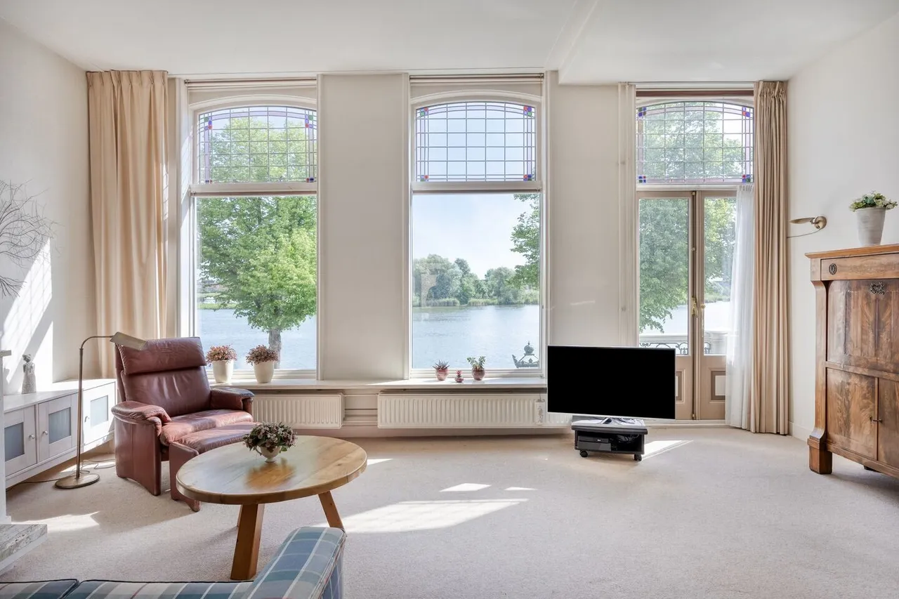 Appartement te koop: IJsselkade 17I, Binnenstad Kampen Kampen