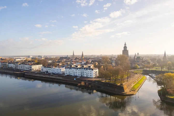 Appartement te koop: IJsselkade 27A, Stadskern Zutphen