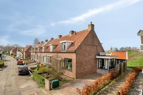Hoekwoning te koop: IJssellaan 15, Verspr. huizen Ouderkerk Noord Ouderkerk Aan Den Ijssel