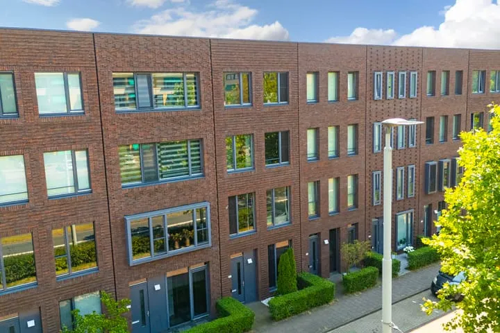 Tussenwoning te koop: IJssellaan 52A, Presikhaaf II Arnhem