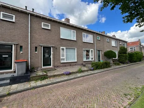 Tussenwoning te koop: IJsselmeerweg 21, Havenbuurt en Kerkbuurt Marken