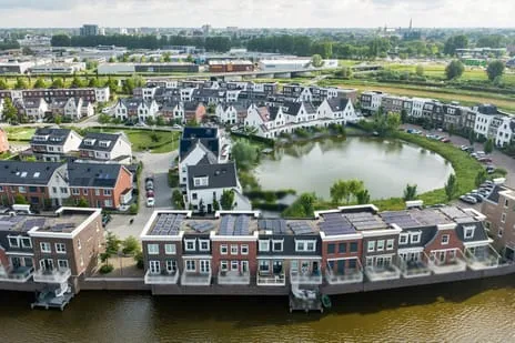 Terraced house for sale: IJsseloogwal 75, De Eilanden Gouda