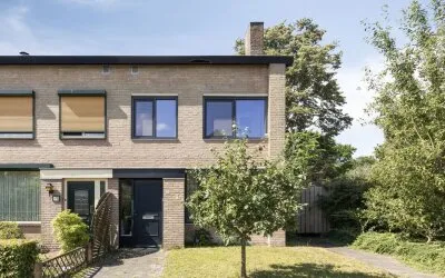 Hoekwoning te koop: IJsselstraat 30, Leest Veghel