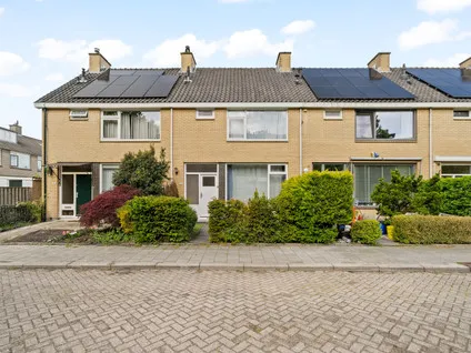 Tussenwoning te koop: IJsselstraat 38, Bolnes Ridderkerk