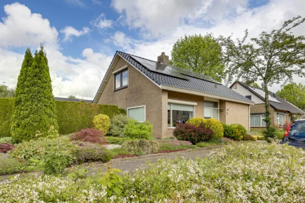 Vrijstaande woning te koop: IJsselstraat 5, Emmeloord-Espelervaart-Espelervaart West Emmeloord