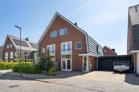 Tussenwoning te koop: IJsselstroom 21, Oosterheem-Noord-Oost Zoetermeer