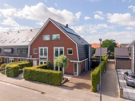 Corner house for sale: IJsselstroom 43, Oosterheem-Noord-Oost Zoetermeer