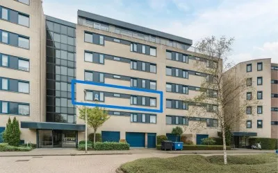 Appartement te koop: IJsselzoom 26, Rozenburcht Capelle Aan Den Ijssel