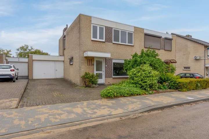 Woning te koop: IJsvogelstraat, Limbrichterveld Sittard