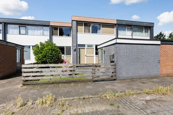 Terraced house for sale: Imkersdreef 335, Matendreef Apeldoorn