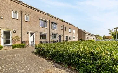 Tussenwoning te koop: Impalastraat 48, Faunabuurt Zuidoost Almere