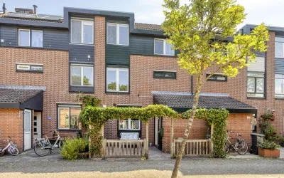 Terraced house for sale: In de Watermolen 84, Duivendrecht Duivendrecht