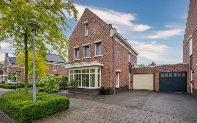 Hoekwoning te koop: In het Veld 7, Kern Hout-Blerick Venlo