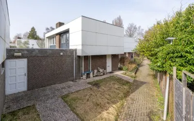 Tussenwoning te koop: In het Midden 61, Legmeer Uithoorn