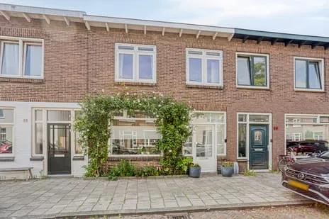Tussenwoning te koop: Indischestraat 97, Medanbuurt Haarlem