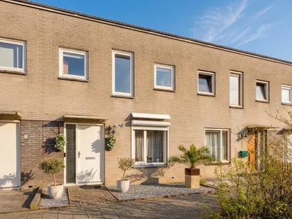 Tussenwoning te koop: Indusstraat 11, Azië Purmerend