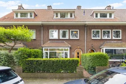 Tussenwoning te koop: Insulindeweg 11, Indische Buurt-Zuid Delft