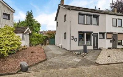 Twee-onder-één-kap te koop: Ir. de Katstraat 30, Treebeek-Noord Brunssum