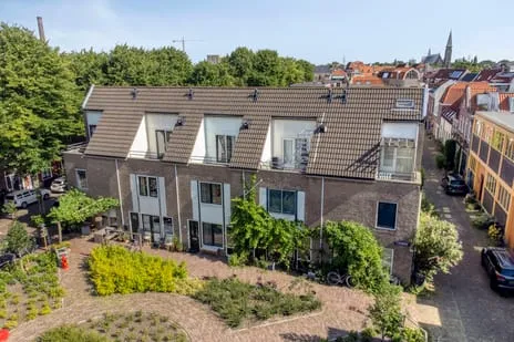 Tussenwoning te koop: Ir. Driessenstraat 102, Pancras-Oost Leiden