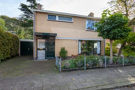 Vrijstaande woning te koop: Irenelaan 2, Dorp Zoetermeer