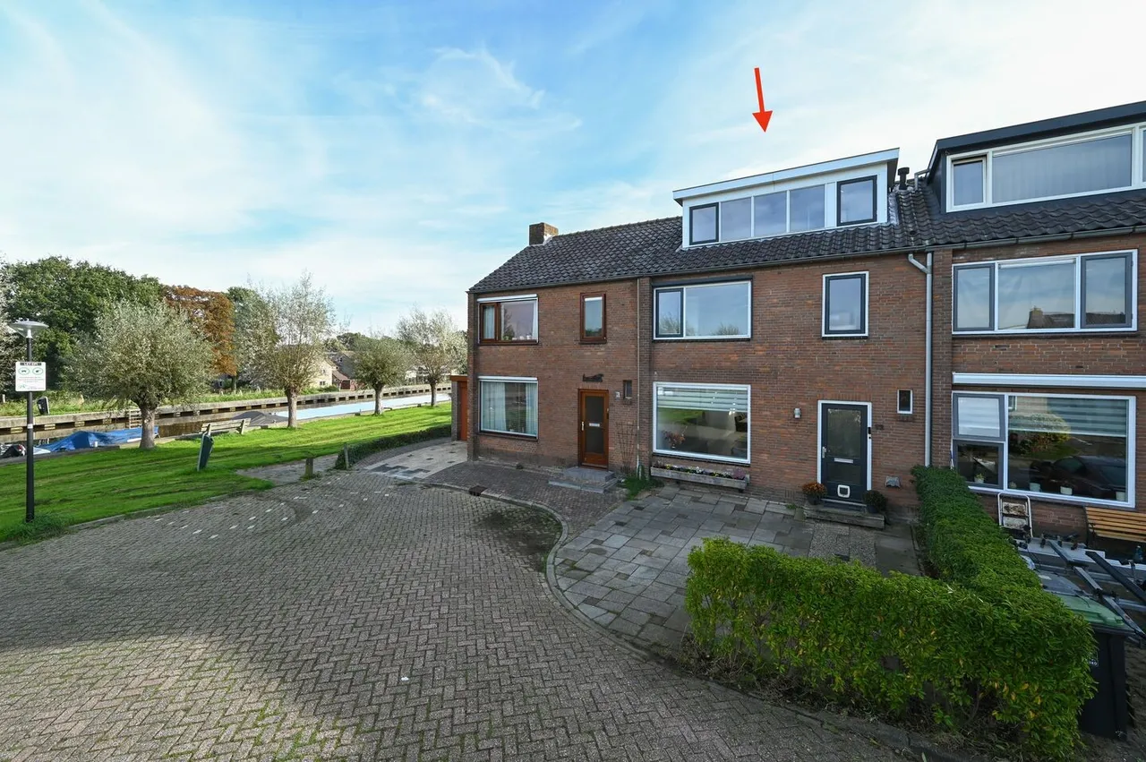 Tussenwoning te koop: Irenestraat 12, Wilnis