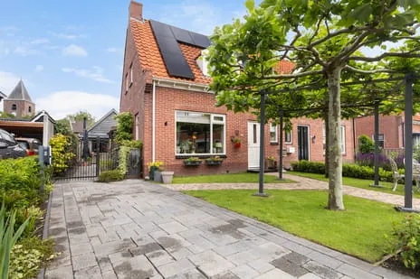 Twee-onder-één-kap te koop: Irenestraat 27, Buitenpost Buitenpost