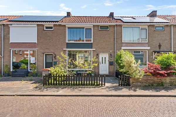 Terraced house for sale: Irenestraat 32, Oranjewijk Monnickendam