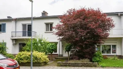 Tussenwoning te koop: Irenestraat 4, Oud Nieuwenhagen Landgraaf