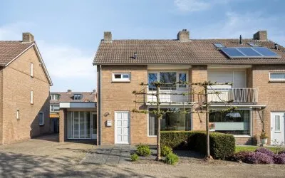 Twee-onder-één-kap te koop: Irenestraat 9, Dorp Noord Baarle-Nassau