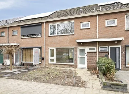 Tussenwoning te koop: Irisstraat 35, Heteren