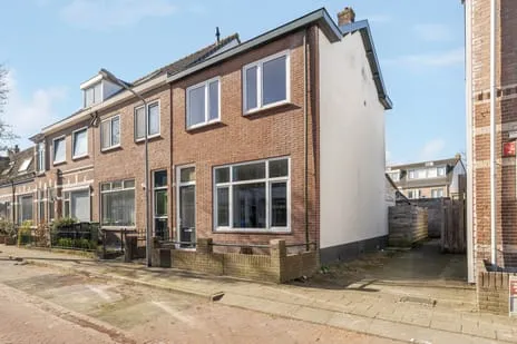 Hoekwoning te koop: Irisstraat 40, Bloemenkwartier Zuid Hilversum