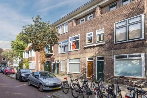 Appartement te koop: Isaäk Hoornbeekstraat 62, Olofsbuurt Delft