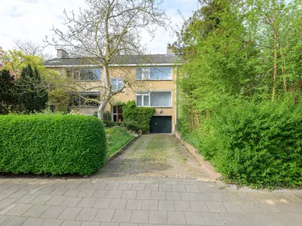 Tussenwoning te koop: Isabellaland 13, Landen 'S-Gravenhage