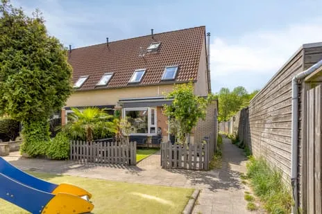 Hoekwoning te koop: Isadora Duncanweg 25, Danswijk Zuidoost Almere