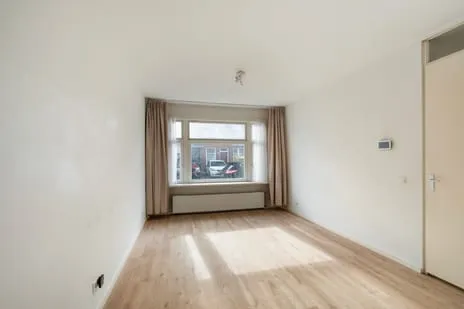 Appartement te koop: Isingstraat 89, Laakkwartier-Oost 'S-Gravenhage