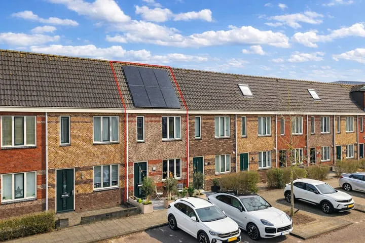 Tussenwoning te koop: Isisstraat 3, Homeruskwartier Zuid Almere