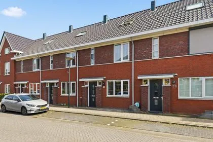 Tussenwoning te koop: Israël Queridolaan 34, Waterwijk Beverwijk