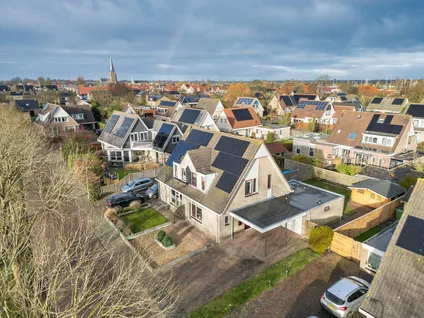 Twee-onder-één-kap te koop: It Fjouwerkant 3, Workum Workum