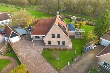 Vrijstaande woning te koop: It Skûtsje 4, Metslawier Mitselwier