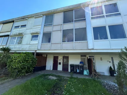 Tussenwoning te koop: Italiëlaan 18, Uterweg Heerlen
