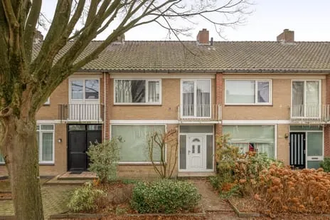 Tussenwoning te koop: Ithacastraat 22, Oude Gracht-West Eindhoven