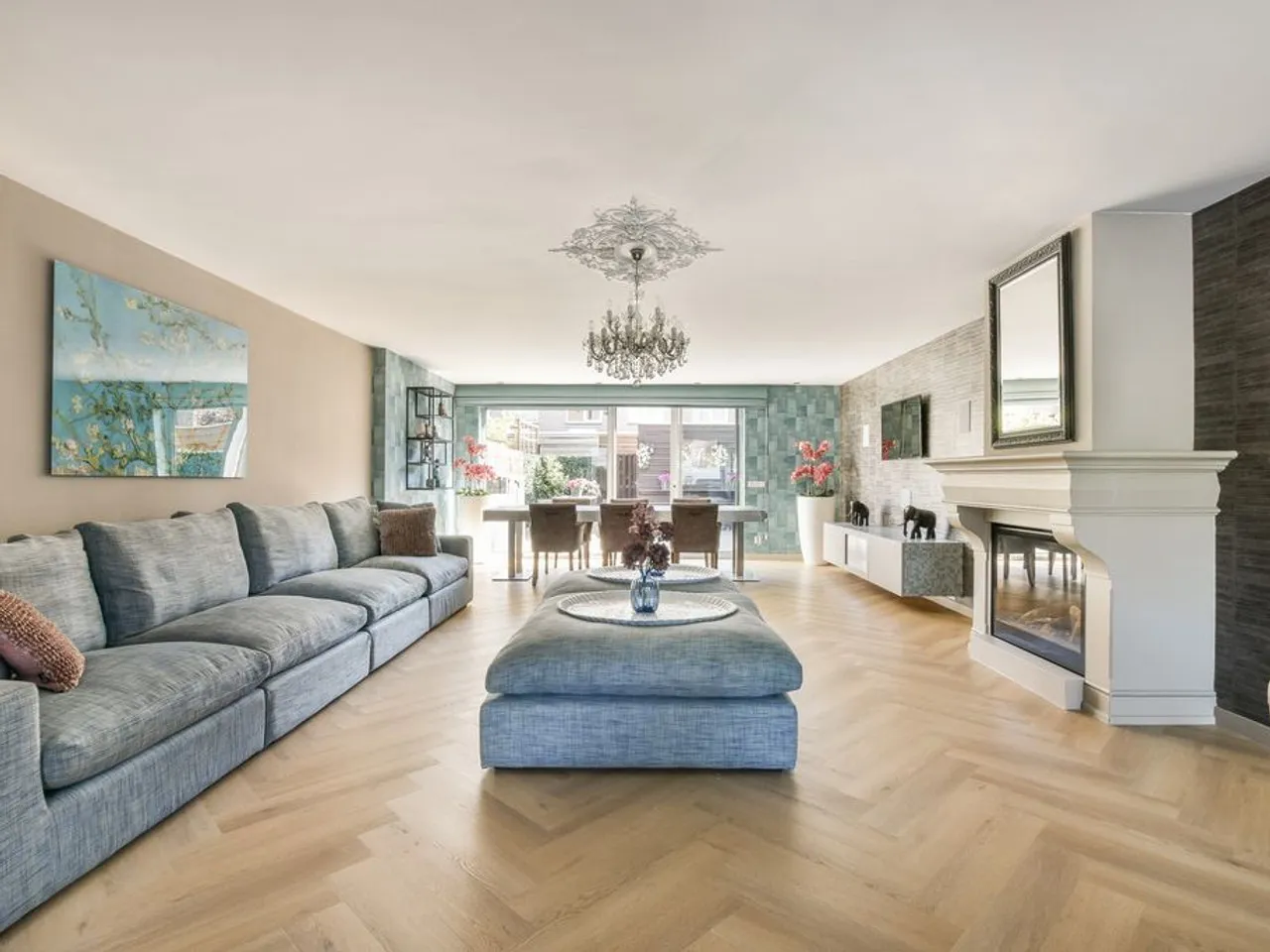 Tussenwoning te huur: Iwan Kantemanplein 28, Amsterdam