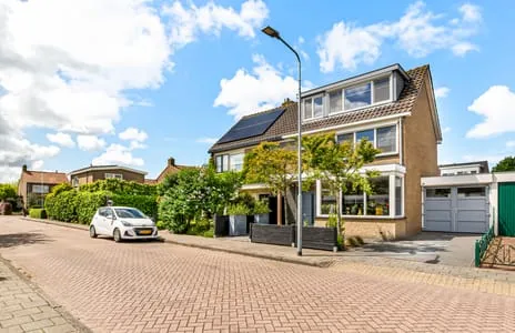 Tussenwoning te koop: Ixiastraat 5, Akersloot West Akersloot