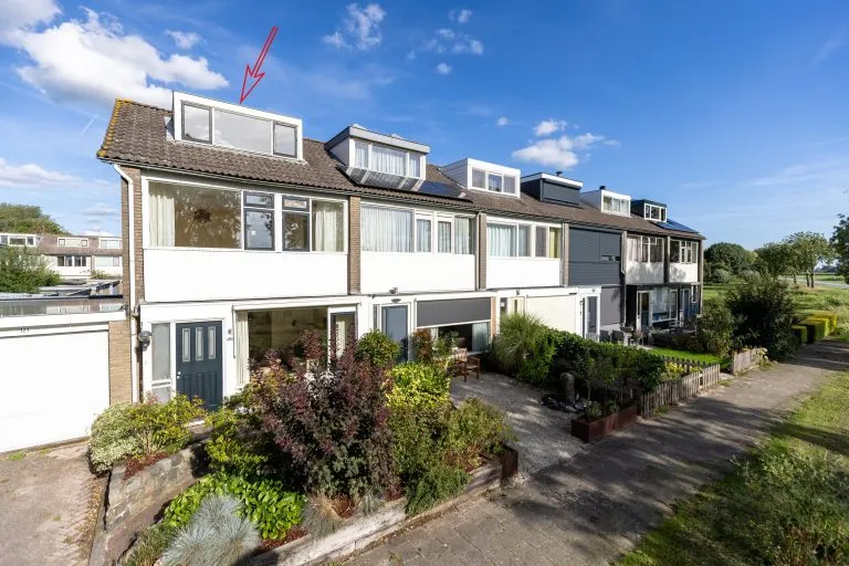 Tussenwoning te koop: J.A.Fijnvandraatlaan 123, Weesp