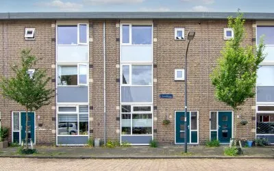 Tussenwoning te koop: J. Craandijkstraat 26, Cremerbuurt Haarlem