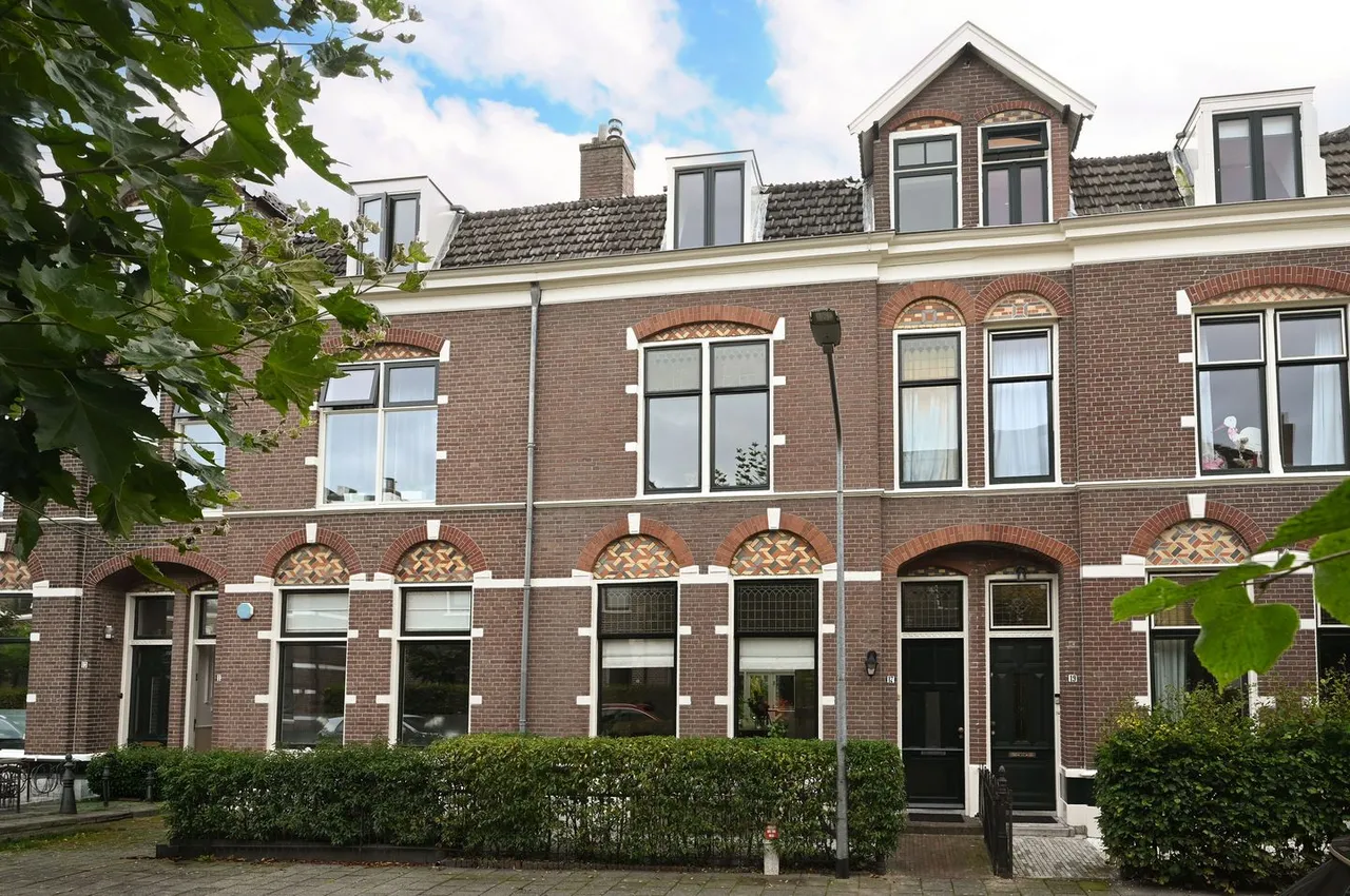 Tussenwoning te koop: J.H.B. Koekkoekstraat 17, Hilversum