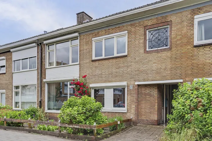Appartement te koop: J.H.W. Robersstraat 156, Stevenfenne Enschede
