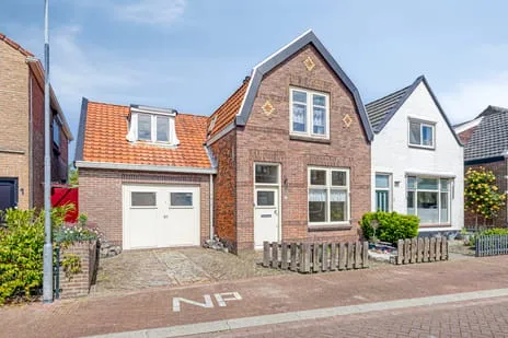 Twee-onder-één-kap te koop: J.I. Sandersestraat 3, Kern Oost-Souburg West Oost-Souburg