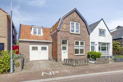 Twee-onder-één-kap te koop: J.I. Sandersestraat 3, Kern Oost-Souburg West Oost-Souburg