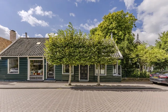 Twee-onder-één-kap te koop: J.J. Allanstraat 461, Westzaan